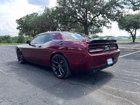 Used 2020 Dodge Challenger R/T w/ Blacktop Package RWD image 4