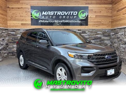 Used 2020 Ford Explorer XLT w/ Comfort Package AWD/4WD image 1