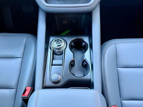 New 2026 Ford Explorer Active w/ Active Comfort Package image 19