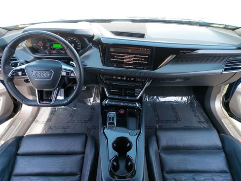Used 2023 Audi RS e-tron GT w/ Carbon Performance Package AWD/4WD image 9