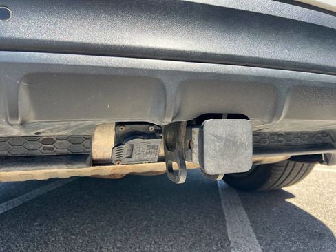 Used 2019 Porsche Cayenne AWD/4WD image 32