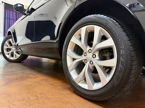 Used 2020 Land Rover Range Rover Evoque SE AWD/4WD image 48
