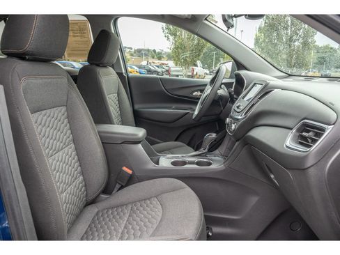 Used 2020 Chevrolet Equinox LT AWD/4WD image 11