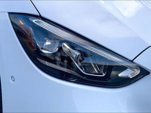 Used 2025 Mercedes-Benz C 300 4MATIC Sedan image 24