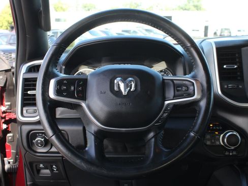 Used 2020 RAM 1500 Big Horn AWD/4WD image 10