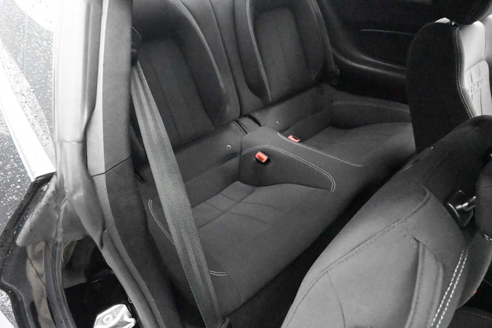 Used 2020 Ford Mustang Coupe RWD image 15