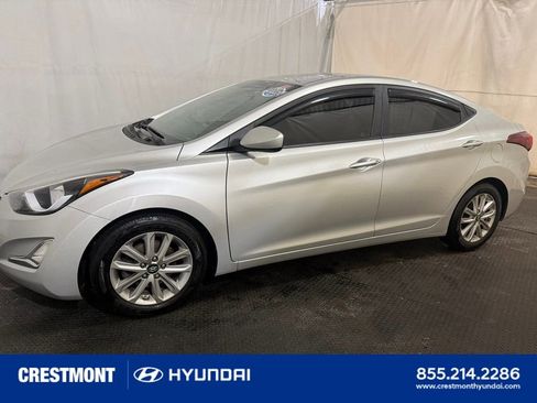 Used 2015 Hyundai Elantra SE w/ Option Group 02 image 5
