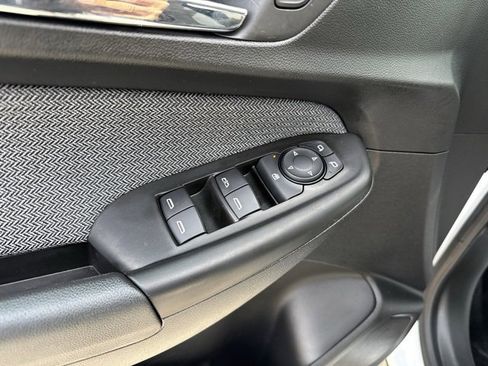 Used 2022 Chevrolet TrailBlazer LT w/ Convenience Package image 18