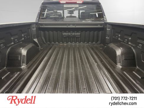 Used 2024 GMC Sierra 1500 SLT w/ SLT Premium Plus Package image 18