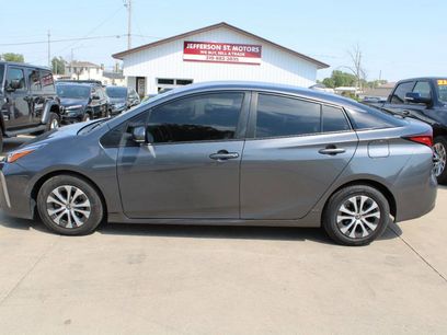 Used 2022 Toyota Prius LE