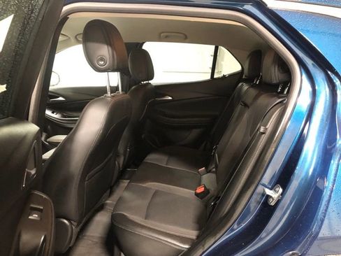 Used 2021 Buick Encore GX Select image 16