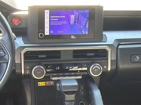 Used 2025 Toyota 4Runner TRD Off-Road image 16