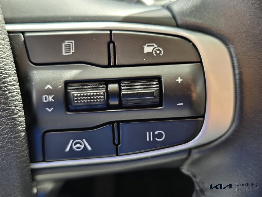Certified 2024 Kia Sportage EX FWD image 23