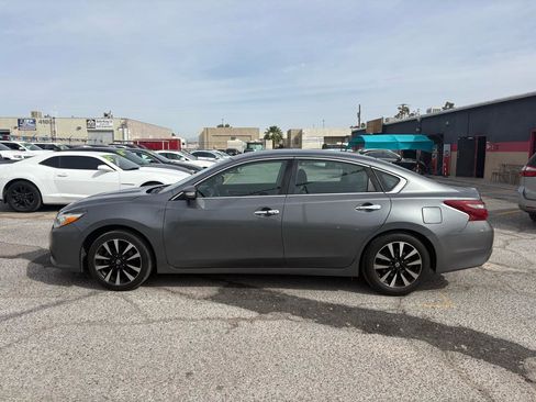 Used 2018 Nissan Altima 2.5 SL FWD image 3