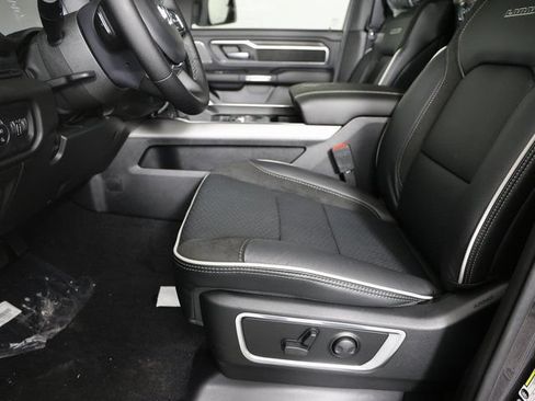 Used 2025 RAM 1500 Laramie w/ Night Edition AWD/4WD image 13