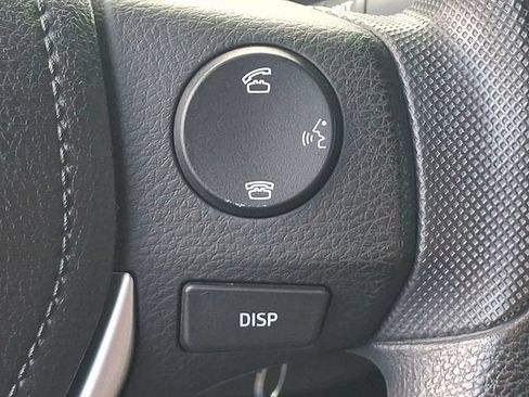 Used 2014 Toyota Corolla LE FWD image 22