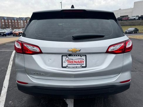 Used 2021 Chevrolet Equinox LS image 4
