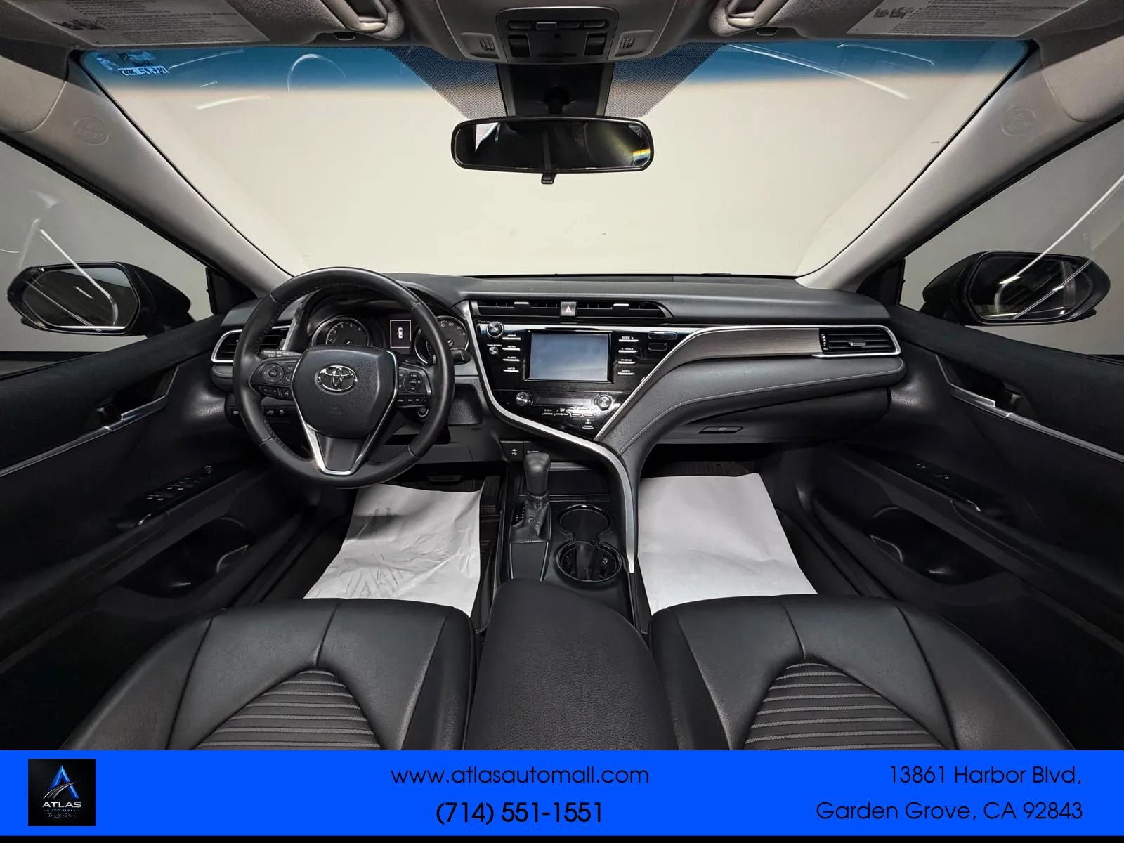 Used 2018 Toyota Camry SE w/ Moonroof Package FWD image 20