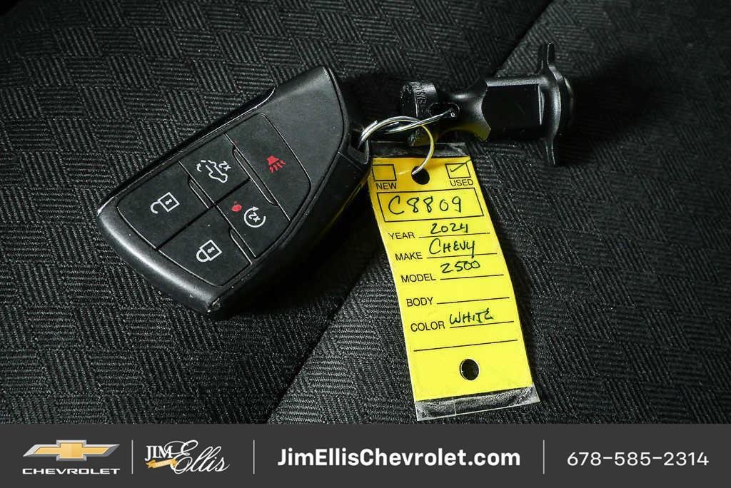 Certified 2024 Chevrolet Silverado 2500 LT AWD/4WD image 33