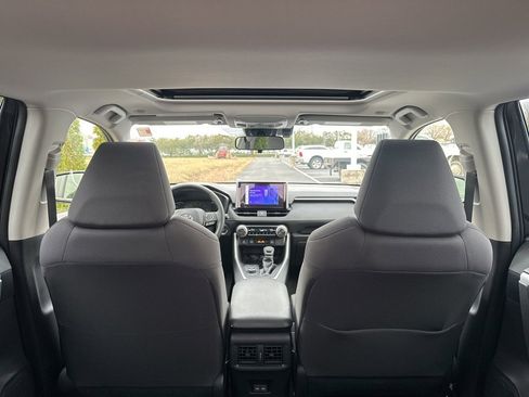 Certified 2025 Toyota RAV4 XLE image 41