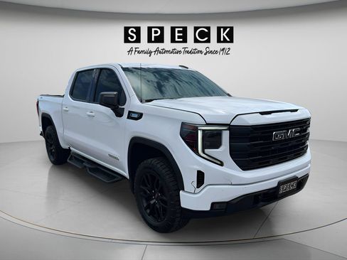 Used 2023 GMC Sierra 1500 Elevation w/ X31 Off-Road Package AWD/4WD image 8