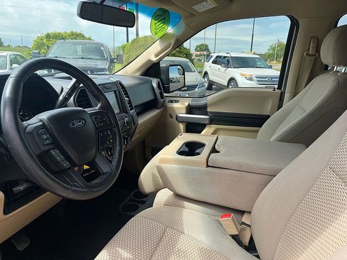 Used 2018 Ford F150 XLT w/ Equipment Group 302A Luxury AWD/4WD image 19