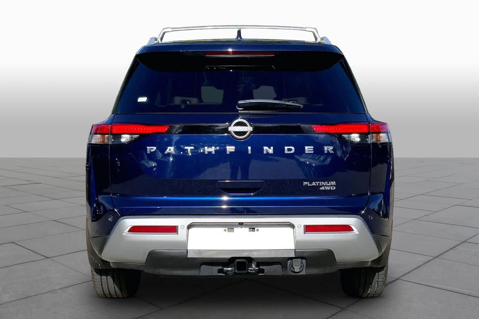 Used 2023 Nissan Pathfinder Platinum AWD/4WD image 5