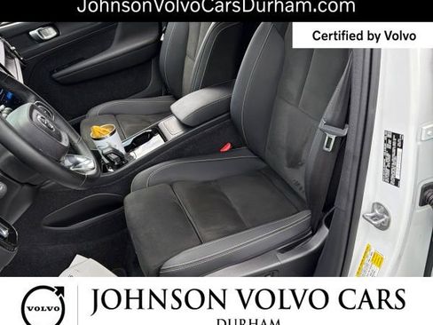 Used 2023 Volvo XC40 Recharge Plus AWD/4WD image 9