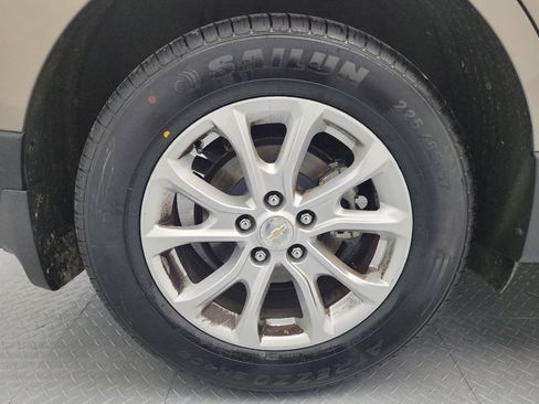 Used 2018 Chevrolet Equinox LT AWD/4WD image 31