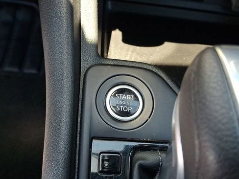 Used 2025 Nissan Sentra S FWD image 18