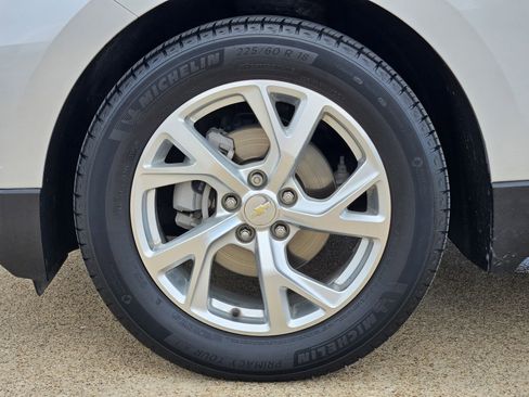 Used 2020 Chevrolet Equinox Premier FWD image 12