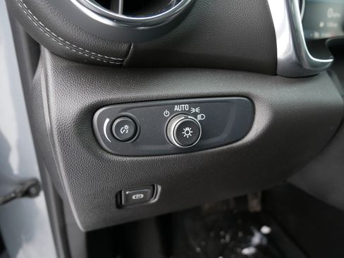 Used 2024 Chevrolet Blazer LT w/ Midnight/Sport Edition image 23