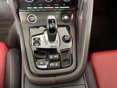 Used 2021 Jaguar F-TYPE R image 17