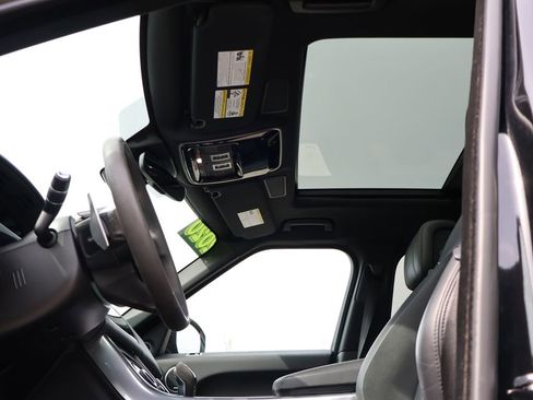 Used 2020 Land Rover Range Rover Sport HST image 37
