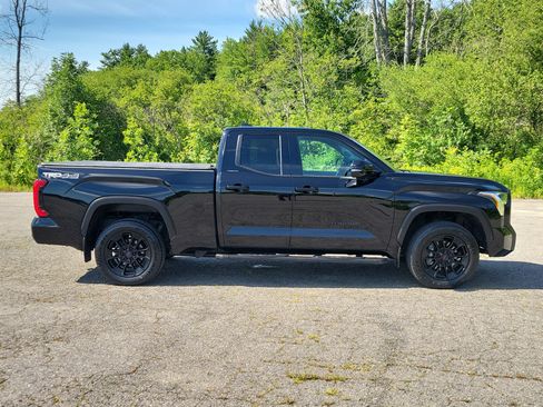 Used 2024 Toyota Tundra Limited w/ TRD Off-Road Package AWD/4WD image 4