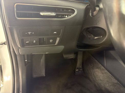 Used 2023 Hyundai Sonata Limited FWD image 15