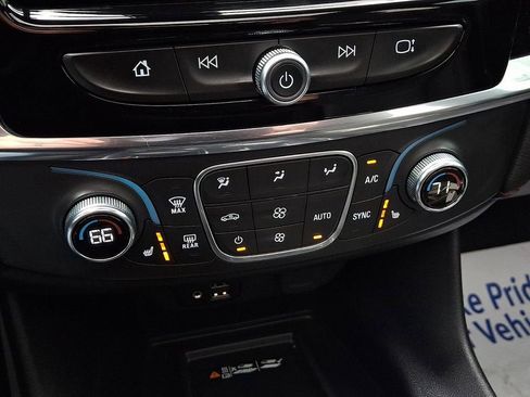 Certified 2023 Chevrolet Traverse RS w/ LPO, Floor Liner Package image 17