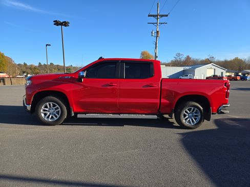 Used 2021 Chevrolet Silverado 1500 LT image 7