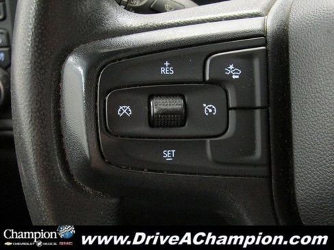 Used 2024 Chevrolet Silverado 2500 Custom w/ Custom Value Package image 31