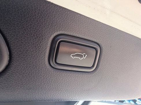 Used 2021 Kia Sportage SX FWD image 9