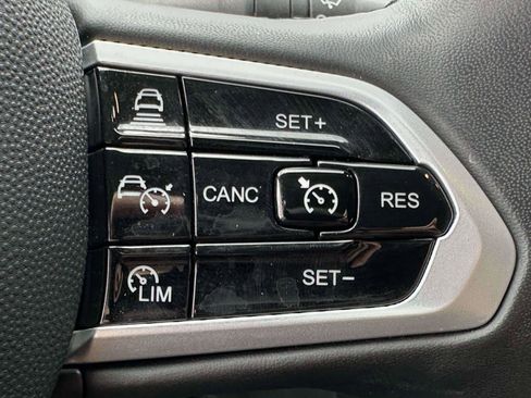 Used 2024 RAM ProMaster 3500 image 21