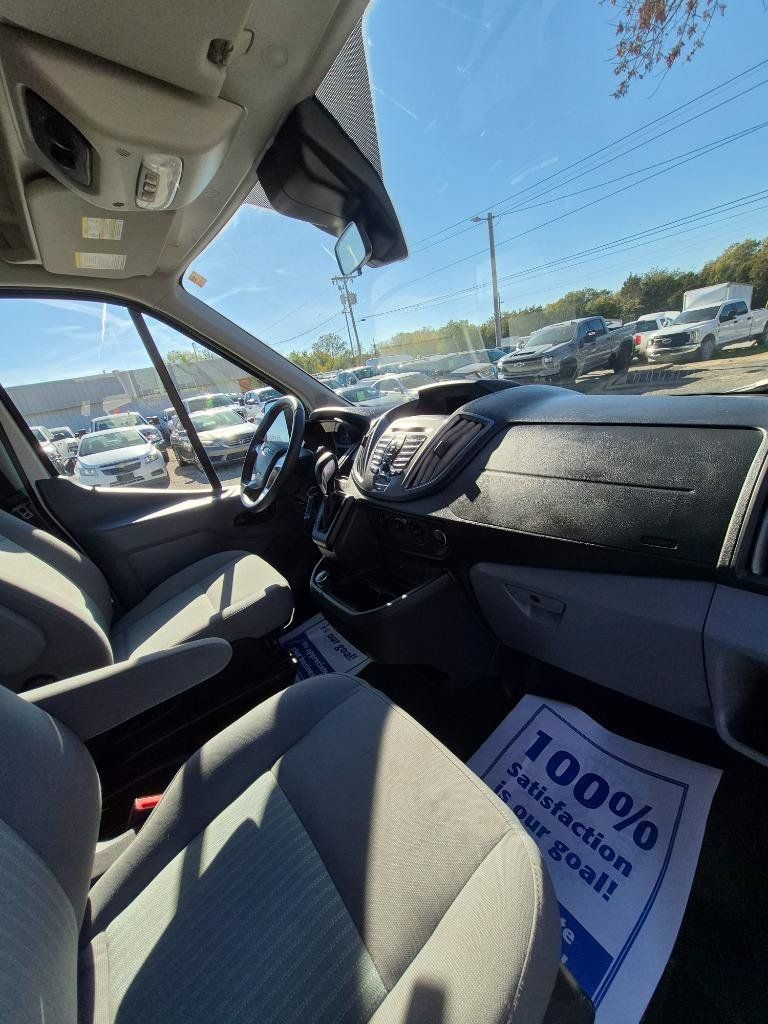 Used 2018 Ford Transit 350 XLT RWD image 16