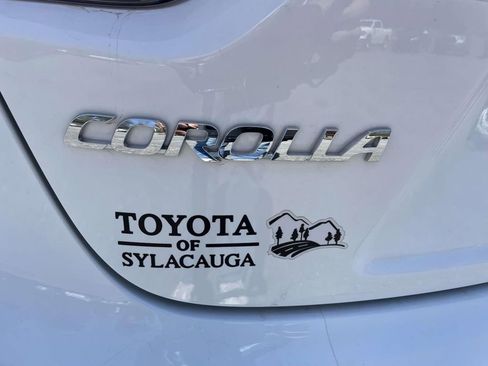 Used 2026 Toyota Corolla LE FWD image 9