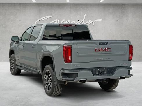 Used 2024 GMC Sierra 1500 AT4 w/ Technology Package AWD/4WD image 14
