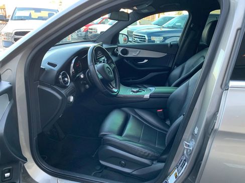 Used 2019 Mercedes-Benz GLC 300 GLC 300 Sport Utility 4D image 27