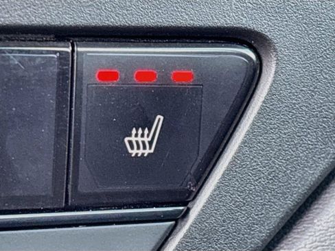 Certified 2023 Honda Accord EX image 22