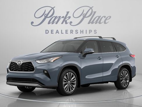 Used 2022 Toyota Highlander Platinum FWD image 1