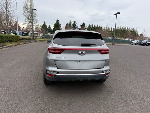 Used 2021 Kia Sportage LX image 5