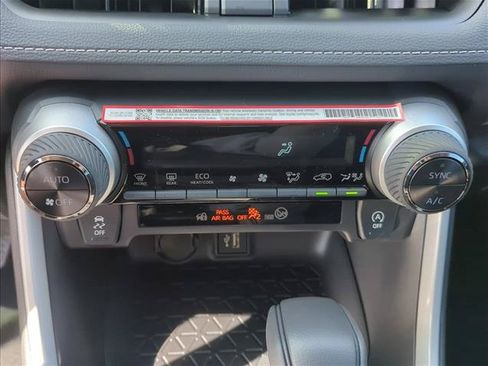 Certified 2025 Toyota RAV4 XLE w/ Convenience Package FWD image 21
