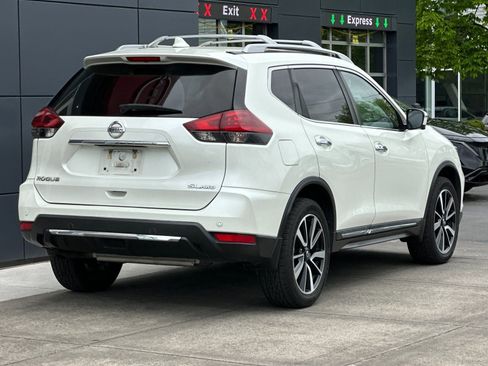 Used 2020 Nissan Rogue SL AWD/4WD image 3